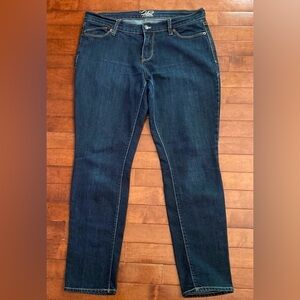 Old Navy The Flirt Blue Dark Wash SZ 6 Y2K Classic Everyday Denim Jean Pants